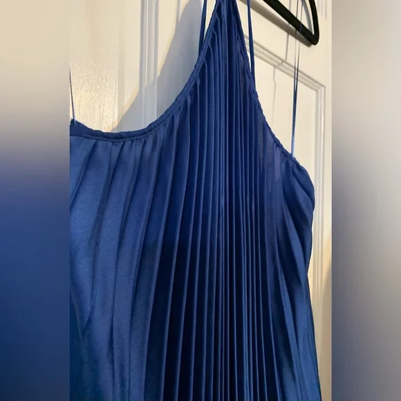 021 Mango Elegant Blue Pleated Halter Neck Halter Dress, Size 6 NWOT - Picture 9 of 11